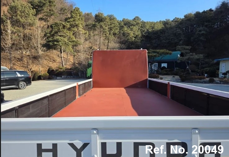  Hyundai / Mega Trucks Stock No. 20049